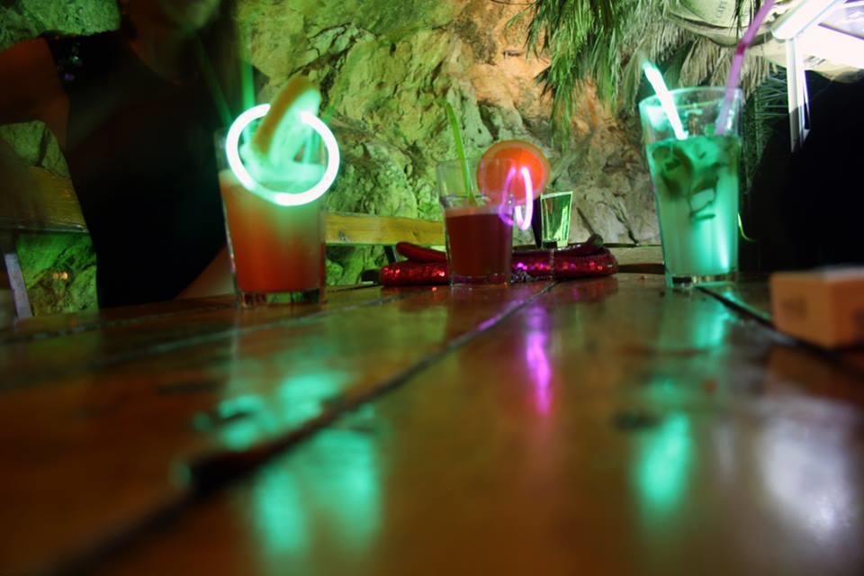 Apartment Hortenzija Baška Voda エクステリア 写真