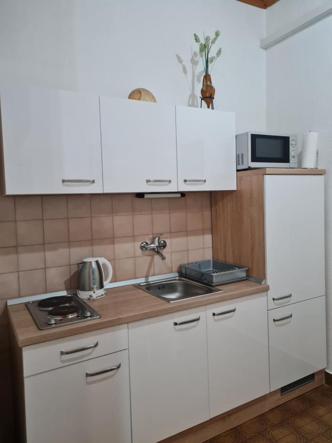 Apartment Hortenzija Baška Voda エクステリア 写真