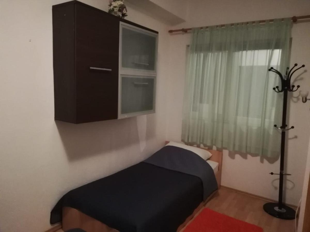 Apartment Hortenzija Baška Voda エクステリア 写真